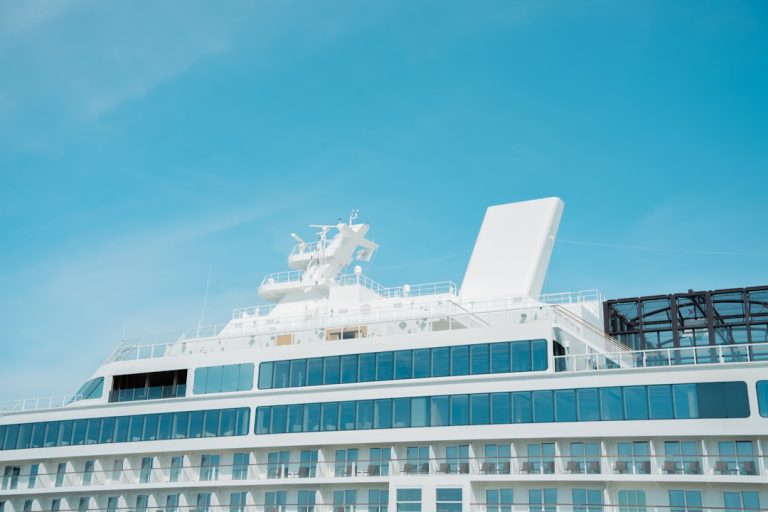 Sail Away in Style: The Ultimate Guide to Booking a Luxury Cruise
